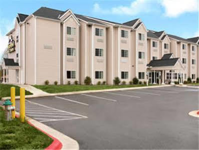Microtel Inn By Wyndham Rogers Exterior foto